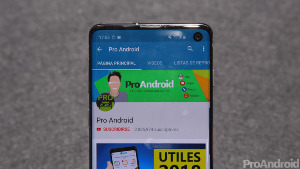 galaxy-s10-agujero.png