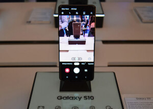 Galaxy-S10-6-1-1.jpg