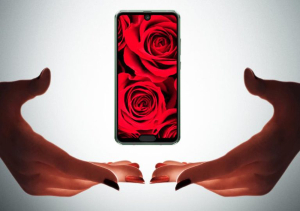 Sharp-Aquos-S2.jpg