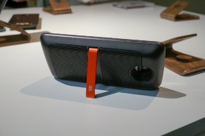 Moto-Mods-Motorola-1.jpg