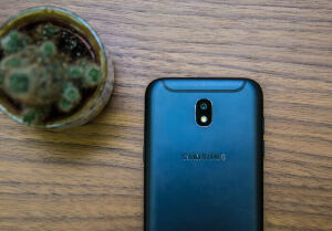 samsung-galaxy-j5-2017-7.jpg