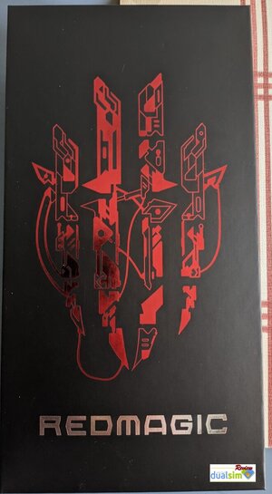 01 REDMAGIC 6R CAJA.jpg