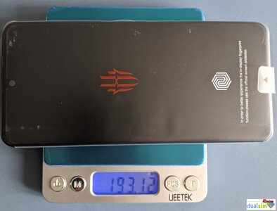 03 REDMAGIC 6R PESO.jpg