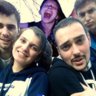 Piros888
